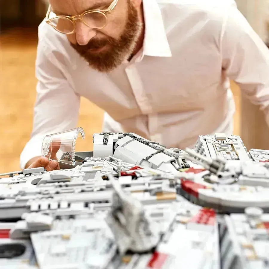 Smuggler's Falcon Ship UCS - 75192 🔥 Saldi di Liquidazione di 3 giorni 🇺🇸 Spedito dal magazzino USA 📦 Scorte Limitate ⏳ Termina Presto