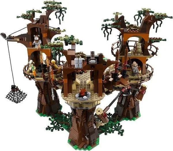 Villaggio della Luna Forestale, Ultimate Collector - 10236